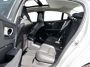 Volvo  T8 Ultimate Dark Recharge AWD PANO 360°