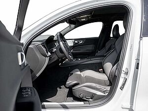 Volvo  T8 AWD Ultimate Dark AWD 360° B&W PANO