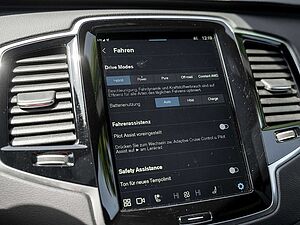 Volvo  T8 Plus Bright Recharge Plug-In Hybrid AWD