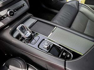 Volvo  T8 Plus Bright Recharge Plug-In Hybrid AWD