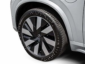 Volvo  T8 Plus Bright Recharge Plug-In Hybrid AWD