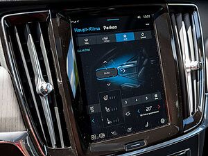 Volvo  T8 Ultimate Dark Recharge AWD 360° HUD