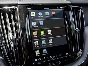 Volvo  T6 Plus Dark Recharge Plug-In Hybrid AWD