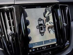 Volvo  T6 Plus Dark Recharge Plug-In Hybrid AWD