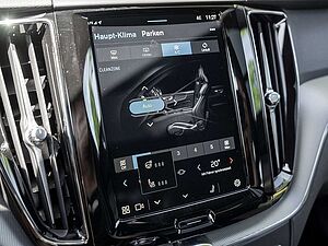 Volvo  T6 Plus Dark Recharge Plug-In Hybrid AWD
