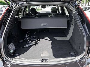 Volvo  T6 Plus Dark Recharge Plug-In Hybrid AWD