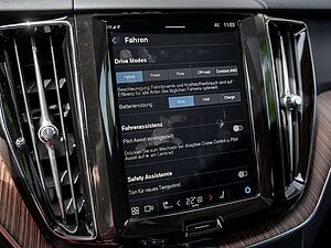 Volvo  T8 Plus Bright Recharge AWD PANO 360°