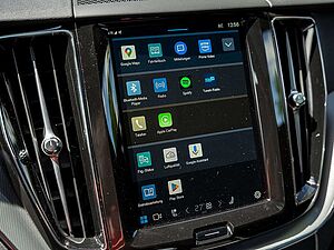 Volvo  T8 Plus Black Edition Recharge Plug-In Hybrid AWD