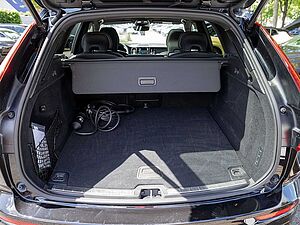 Volvo  T8 Plus Black Edition Recharge Plug-In Hybrid AWD