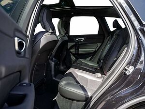 Volvo  T8 Plus Black Edition Recharge Plug-In Hybrid AWD