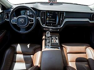 Volvo  T8 Inscription Recharge AWD HUD STANDHZ