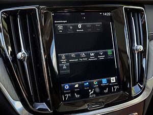 Volvo  T8 Inscription Recharge AWD HUD STANDHZ