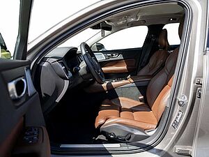 Volvo  T8 Inscription Recharge AWD HUD STANDHZ