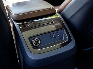 Volvo  T8 Inscription Recharge AWD HUD STANDHZ