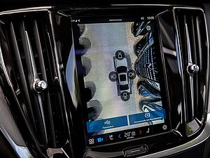 Volvo  B5 Ultimate Dark AWD 360° ACC HUD PANO