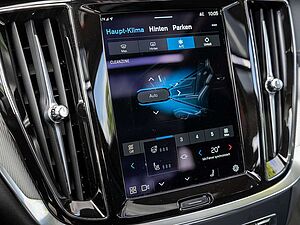Volvo  B5 Ultimate Dark AWD 360° ACC HUD PANO