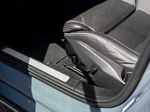 Volvo  T8 Ultimate Dark Recharge AWD HUD PANO