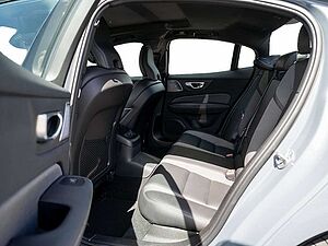 Volvo  T8 Ultimate Dark Recharge AWD HUD PANO