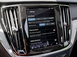Volvo  T8 Ultimate Dark Recharge AWD B&W ACC HUD