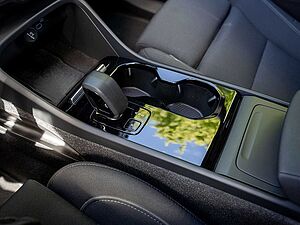 Volvo  Plus Recharge Pure Electric 2WD STANDHZ