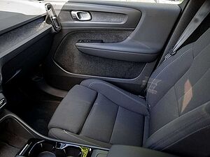 Volvo  Plus Recharge Pure Electric 2WD STANDHZ