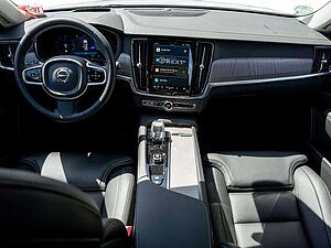Volvo  B5 Ultimate AWD HUD STANDHZ