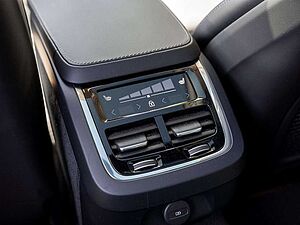 Volvo  B5 Ultimate AWD HUD STANDHZ