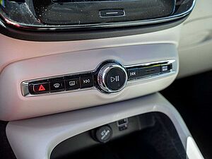 Volvo  T5 Inscription Recharge STANDHZ 360°