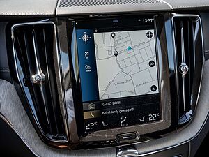 Volvo  D4 FWD Inscription H/K KAMERA NAVI AHK
