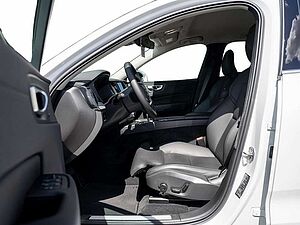 Volvo  B4 Core STANDHZ LENKRADHZ. ACC FACELIFT