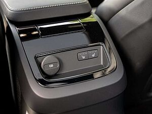 Volvo  T8 Ultimate Dark Recharge AWD STANDHZ B&W