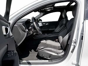 Volvo  T8 Ultimate Dark Recharge AWD HUD PANO