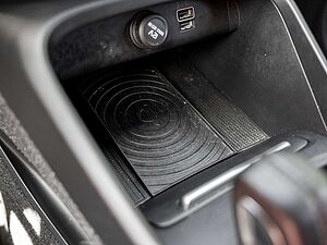 Volvo  D3 Momentum LED LENKRADHZ. SHZ KAMERA