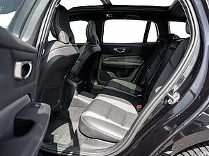 Volvo  T6 Recharge Plus Dark AWD HGSD