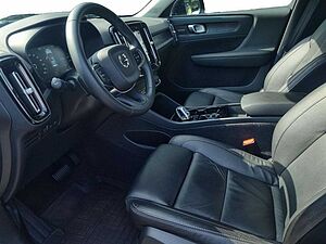 Volvo  T5 Plus Dark Plug-In Hybrid STANDHZ ACC