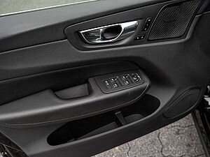 Volvo  D4 Inscription 2WD STANDHZ PANORAMADACH