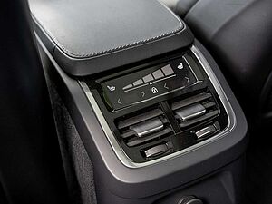 Volvo  Recharge T8 AWD Ultimate Dark
