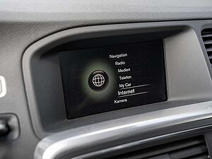 Volvo  T4 Linje Svart ACC BLIS Facel. 1. Hd.