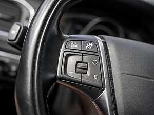 Volvo  T4 Linje Svart ACC BLIS Facel. 1. Hd.