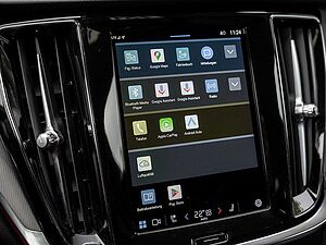 Volvo  T8 Plus Dark Recharge Plug-In Hybrid AWD