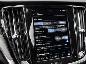 Volvo  T8 Plus Dark Recharge Plug-In Hybrid AWD