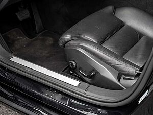 Volvo  T8 Plus Dark Recharge Plug-In Hybrid AWD