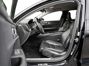 Volvo  T8 Plus Dark Recharge Plug-In Hybrid AWD