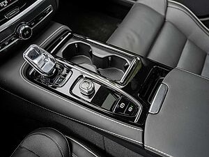Volvo  T8 Recharge Plus Dark AWD NAVI PANO 360°