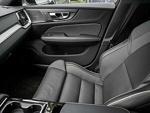 Volvo  T8 Recharge Plus Dark AWD NAVI PANO 360°