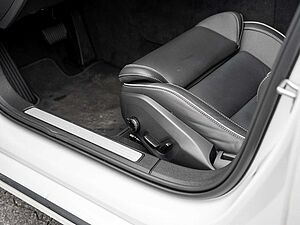 Volvo  T8 Recharge Plus Dark AWD NAVI PANO 360°