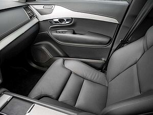 Volvo  T8 Plus Bright Recharge Plug-In Hybrid AWD