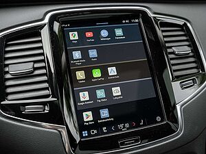 Volvo  T8 Ultra Dark Recharge Plug-In Hybrid AWD