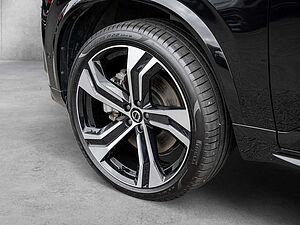 Volvo  T8 Ultra Dark Recharge Plug-In Hybrid AWD