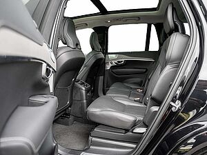 Volvo  T8 Ultra Dark Recharge Plug-In Hybrid AWD